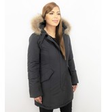 TheBrand Fur Collar Coat - Women's Winter Coat Wooly Long - Parka Stitch Pockets - Black