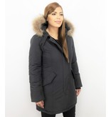 Gentile Bellini Fur Collar Coat  -  Women's Winter Coat Wooly Long - Large Fur Collar - Black