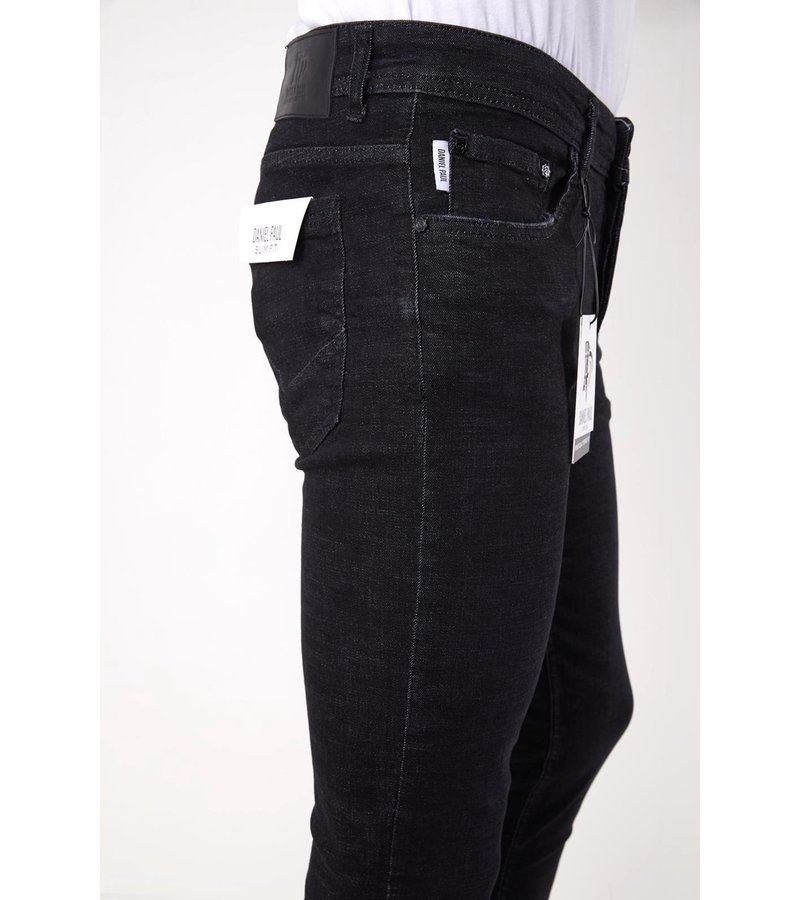 True Rise Skinny Jeans For Men - 5509 - Black