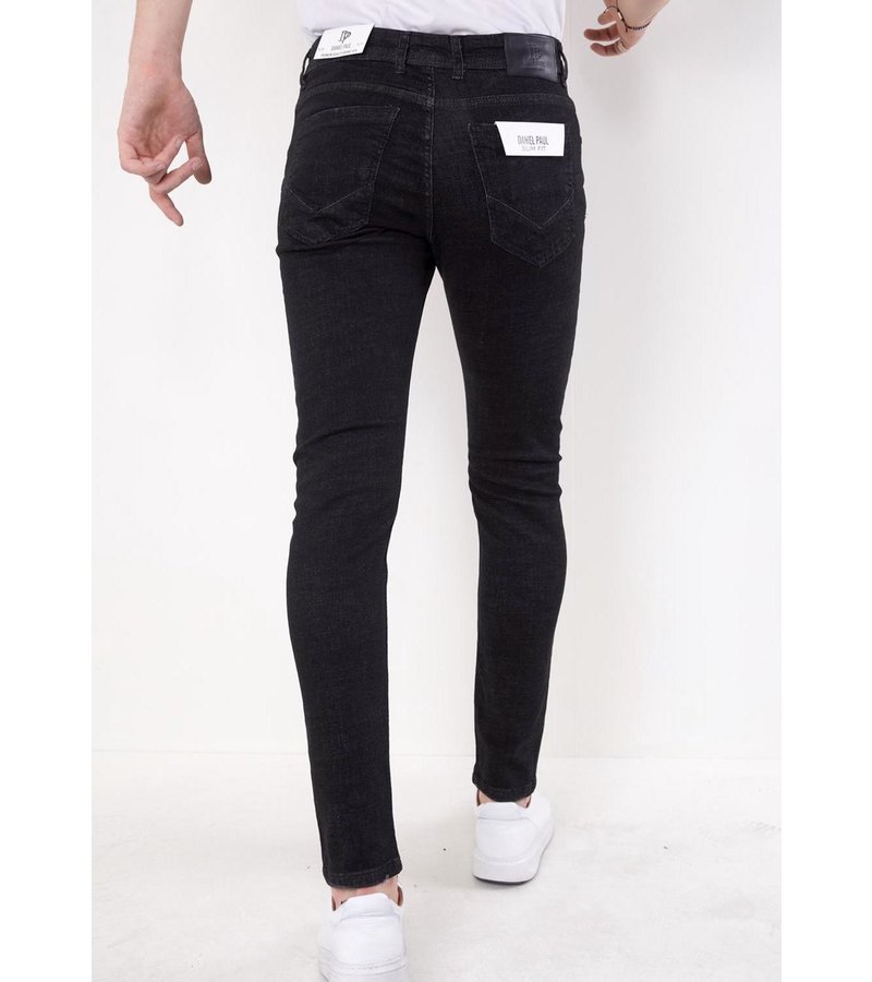 True Rise Skinny Jeans For Men - 5509 - Black