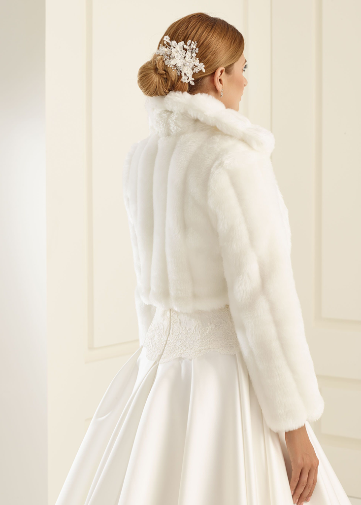 Pelzoptik Fell Brautjacke Bolero in ivory creme