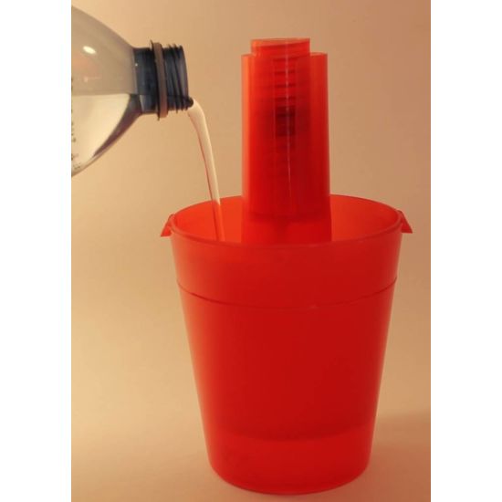 Rije Cup beker met neusuitsparing Rije Cup beker met neusuitsparing