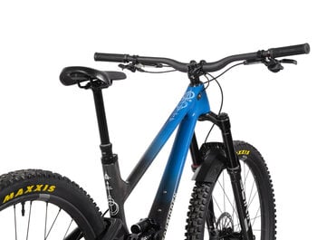 30% off 2025 Forbidden Druid and Dreadnought, while stocks last!