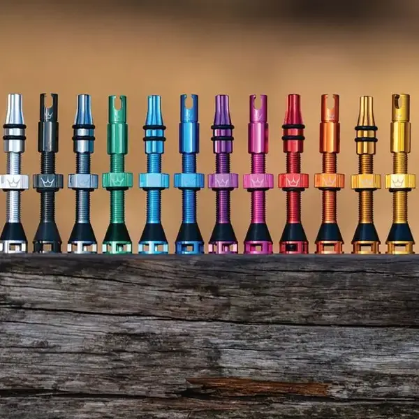 Peatys Holeshot Fast Flow Tubeless Valves