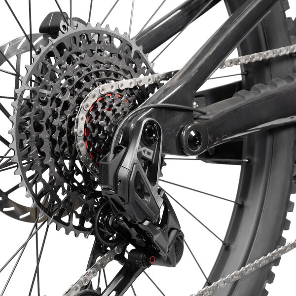 Forbidden 2026 Forbidden Dreadnought E T1 (600Wh)