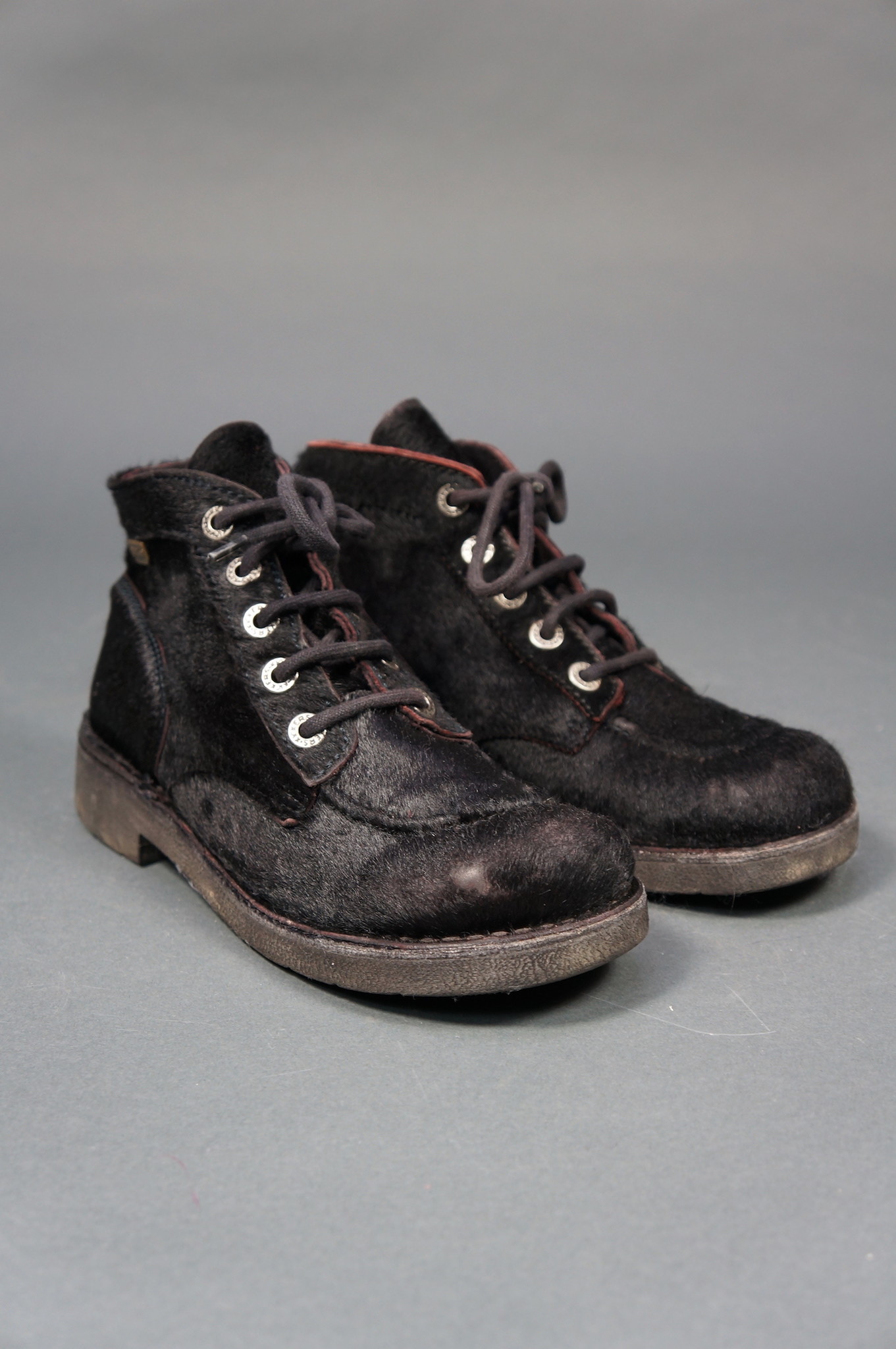 Kickers Schnürschuhe mit Fell