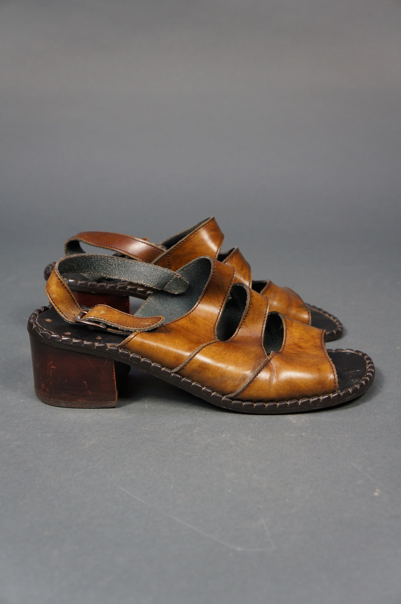 70er Sandalen Daisy