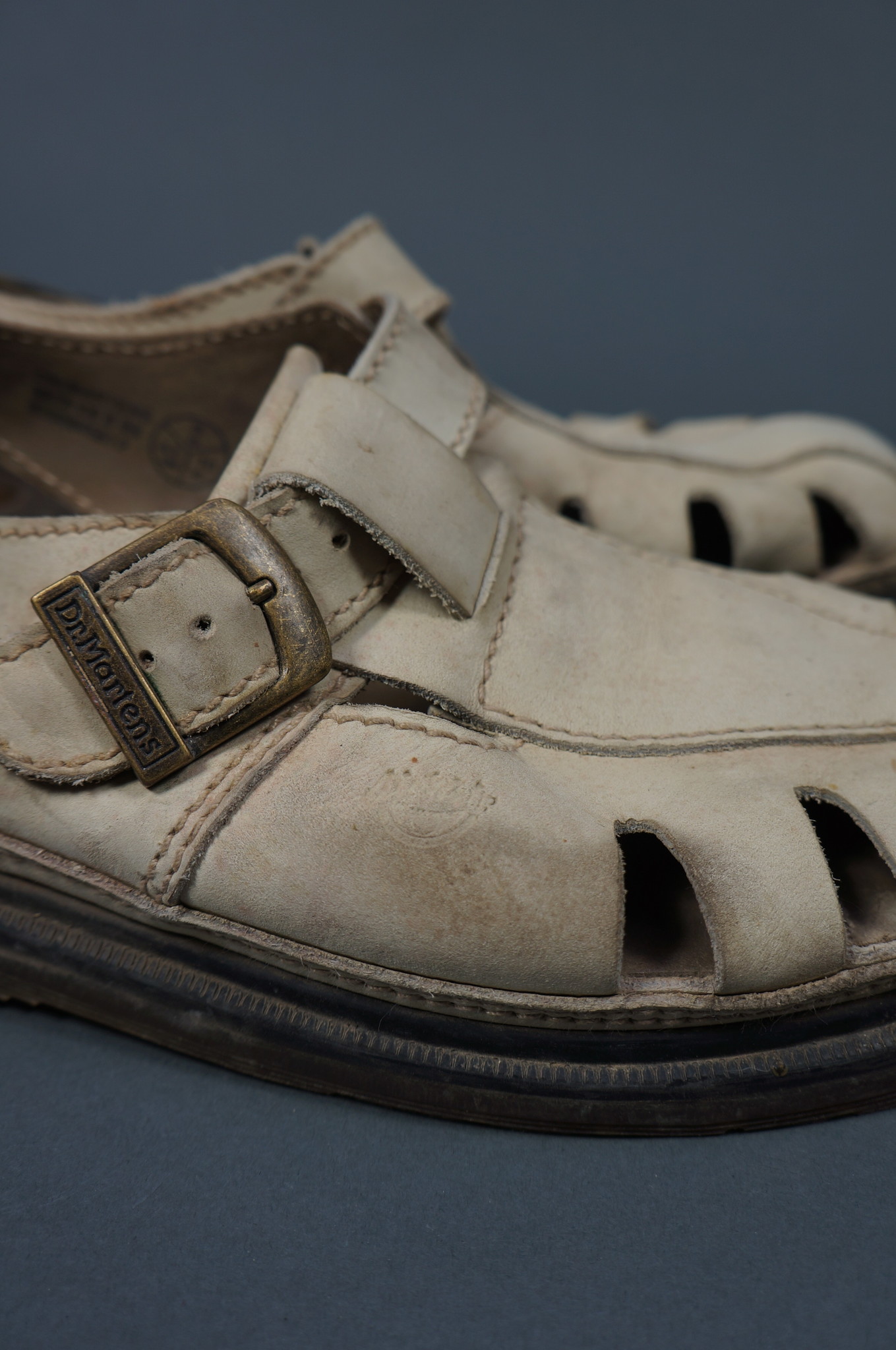 Dr. Martens Sandalen