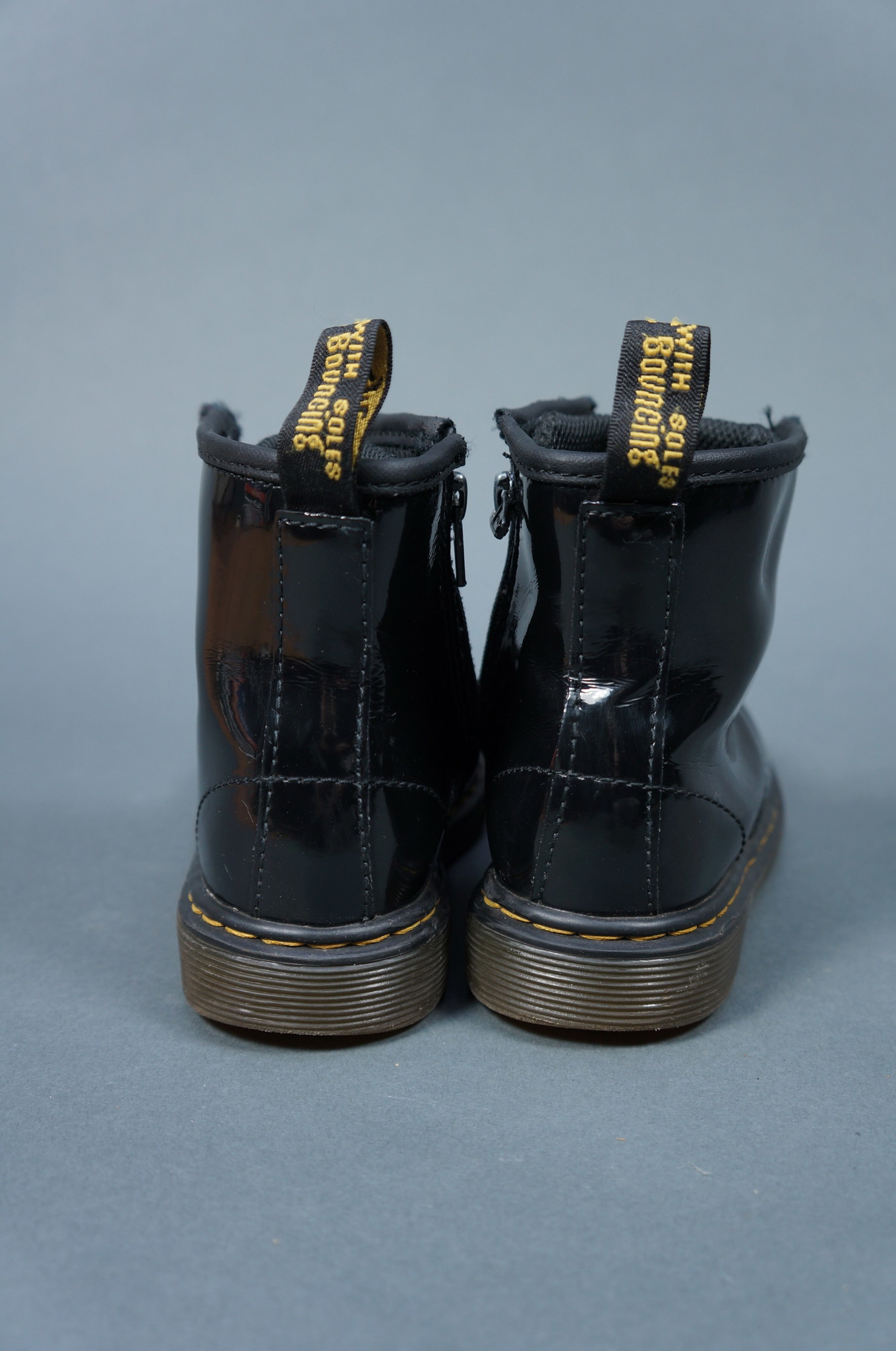 Dr. Martens Kids