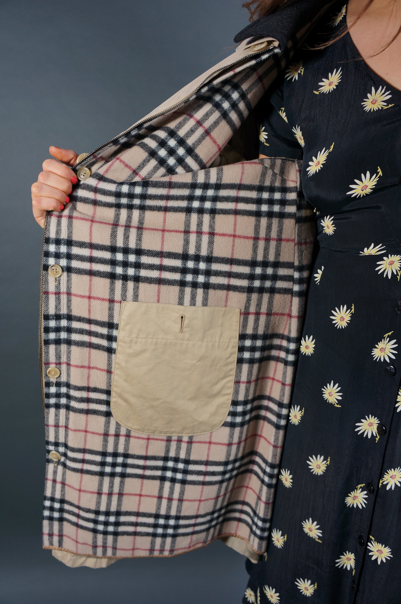 Burberry Beige Cotton Trench Coat — L / 100 cm