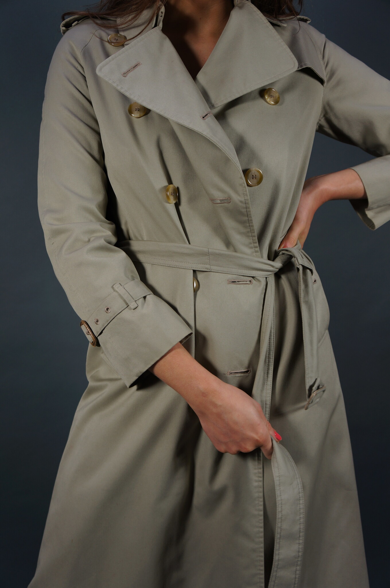 Burberry Trench Coat — M / 111 cm