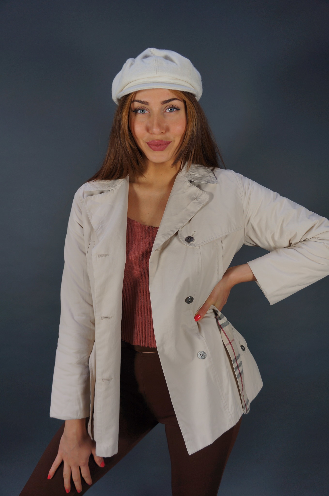 Burberry Trench Coat — Beige