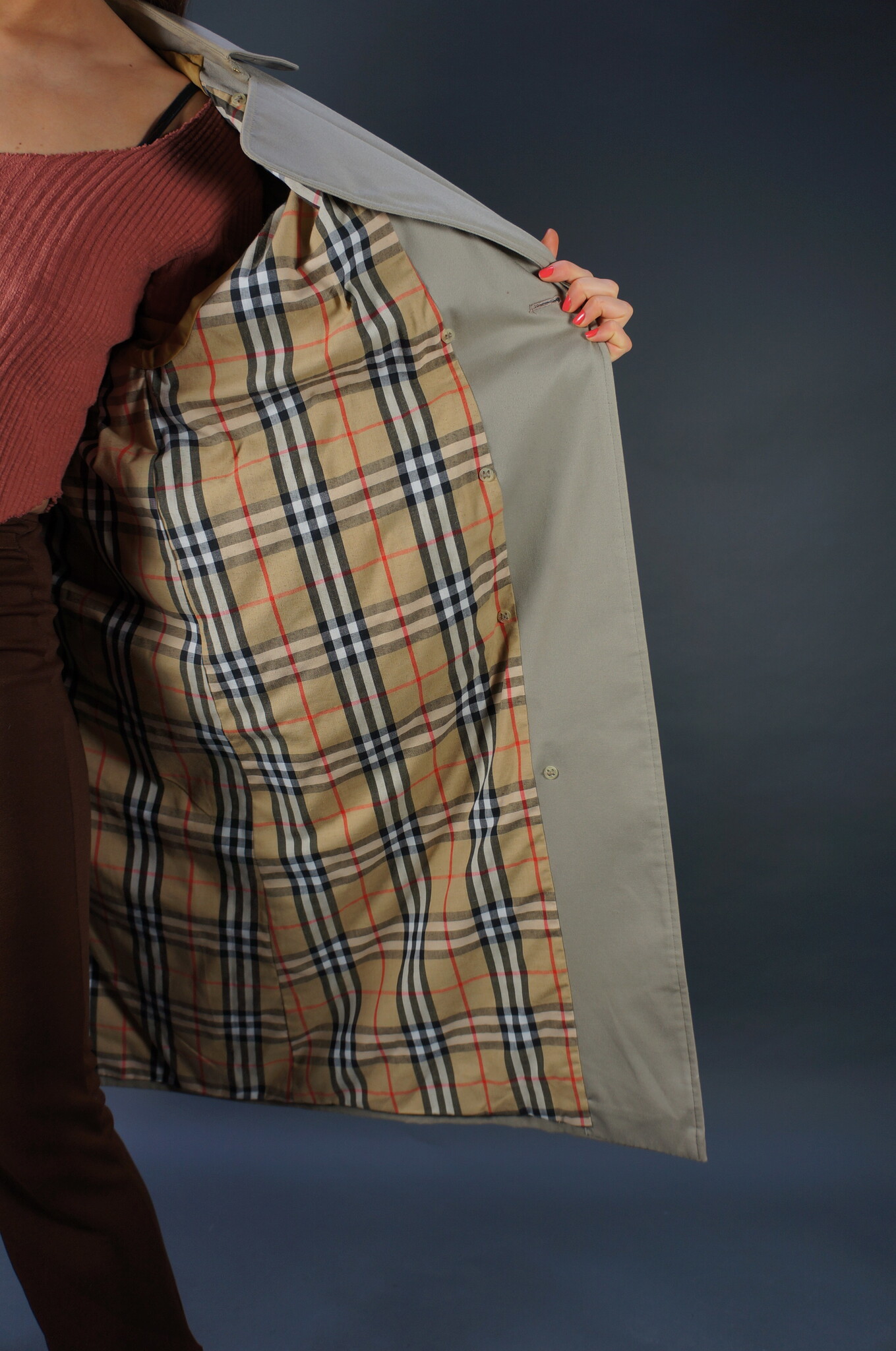 Burberry Trench Coat — Size M/L