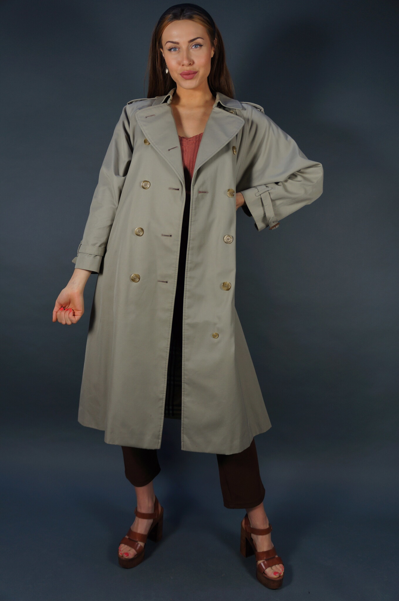 Burberry Trench Coat — Size M/L