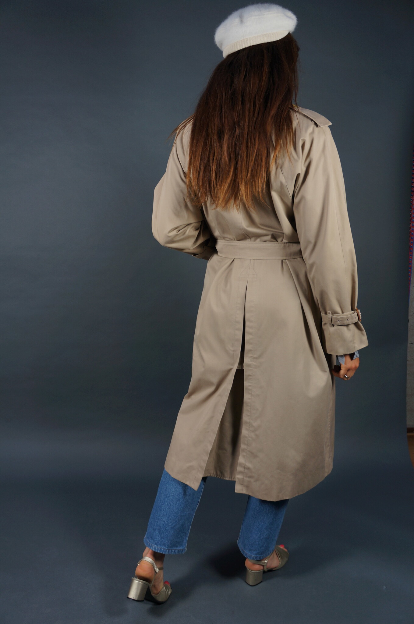 Burberry Beige Trench Coat — L / 117 cm