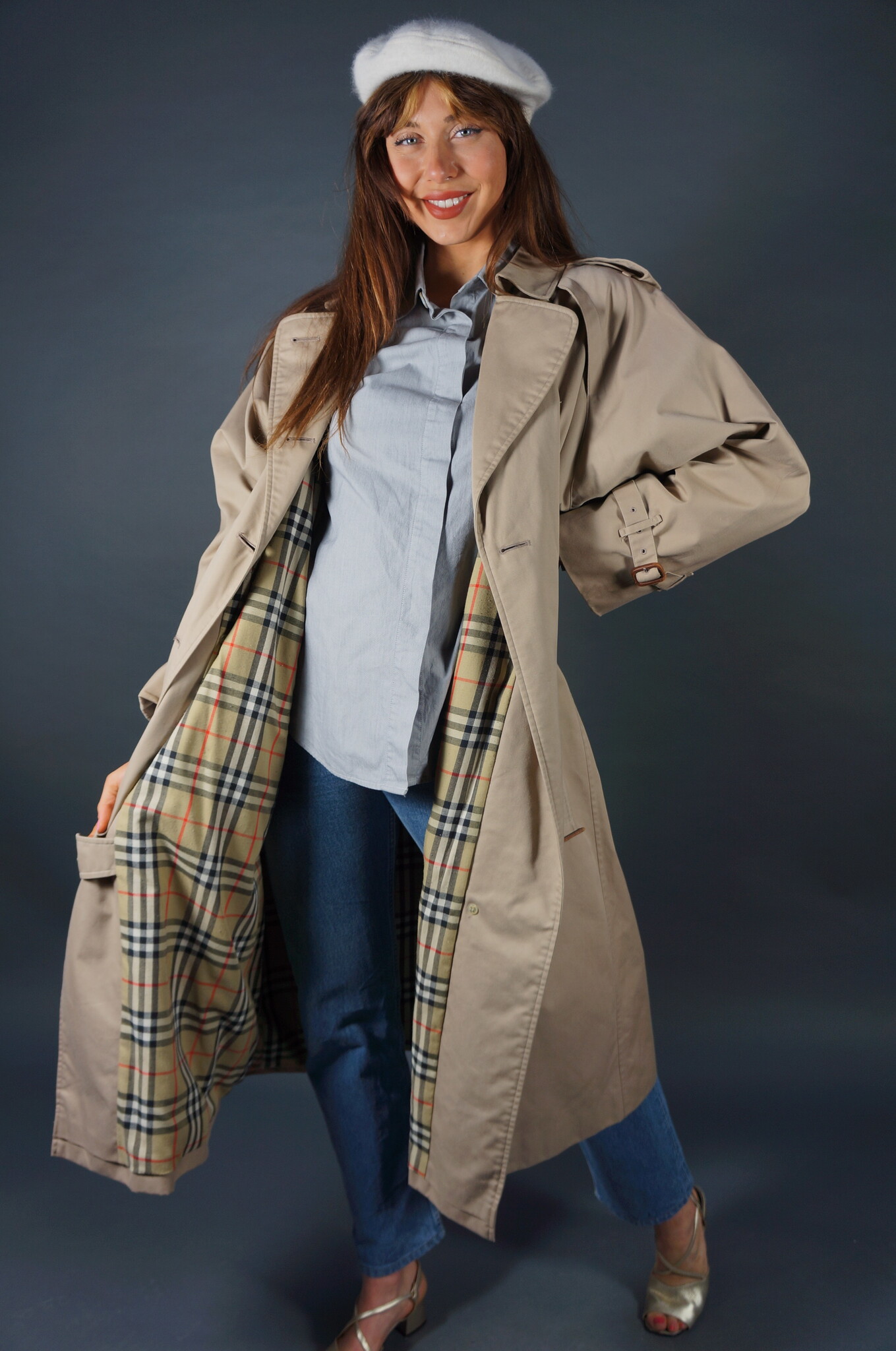 Burberry Beige Trench Coat — L / 117 cm