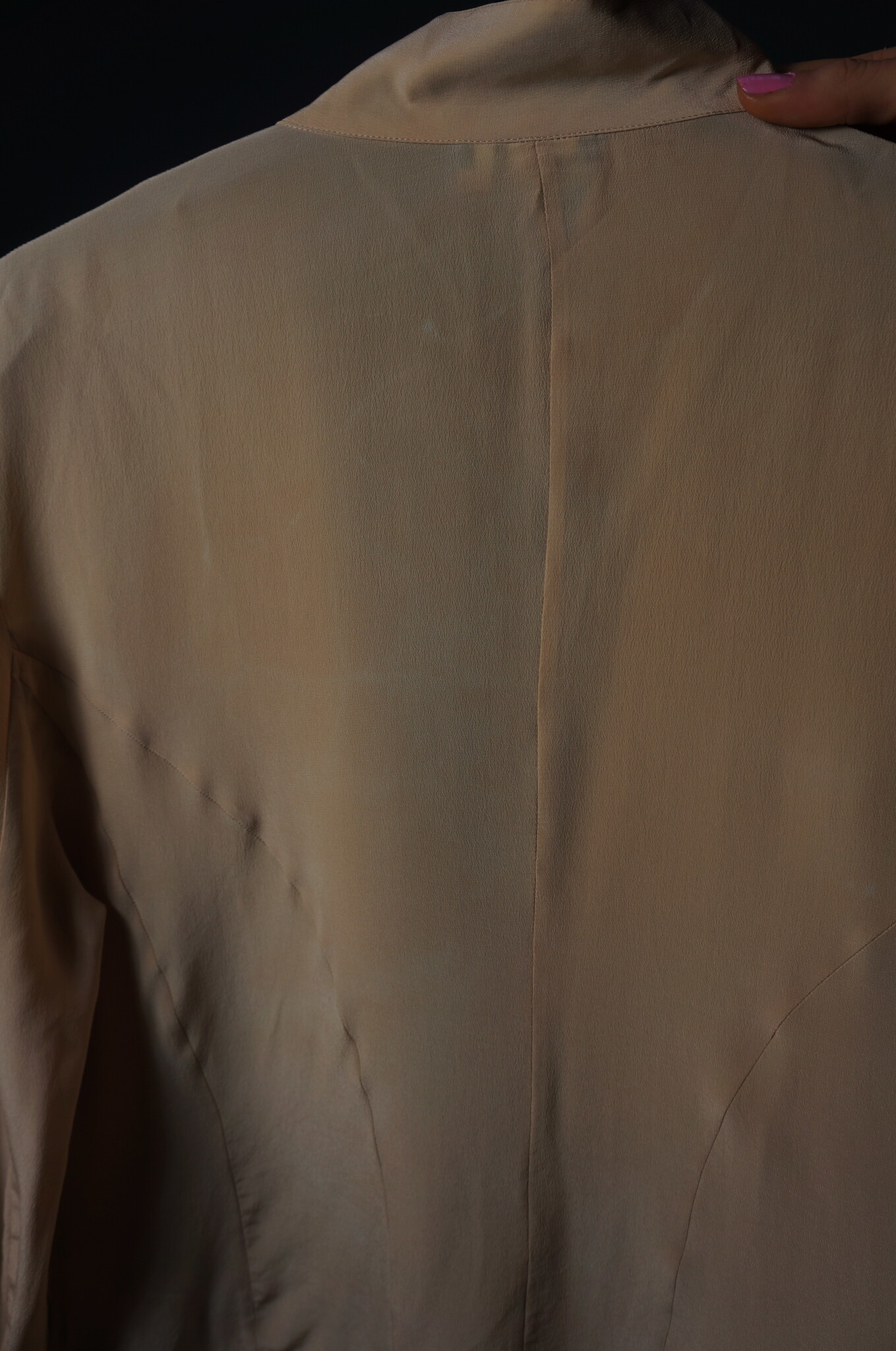 Burberry Beige Trench Coat — M/L / 111 cm