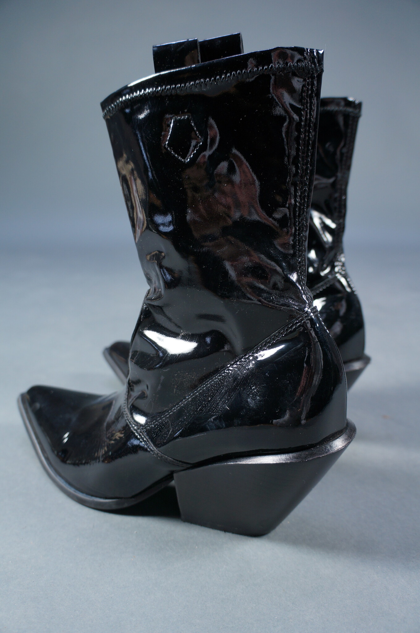 90er Vinyl-Cowboystiefel