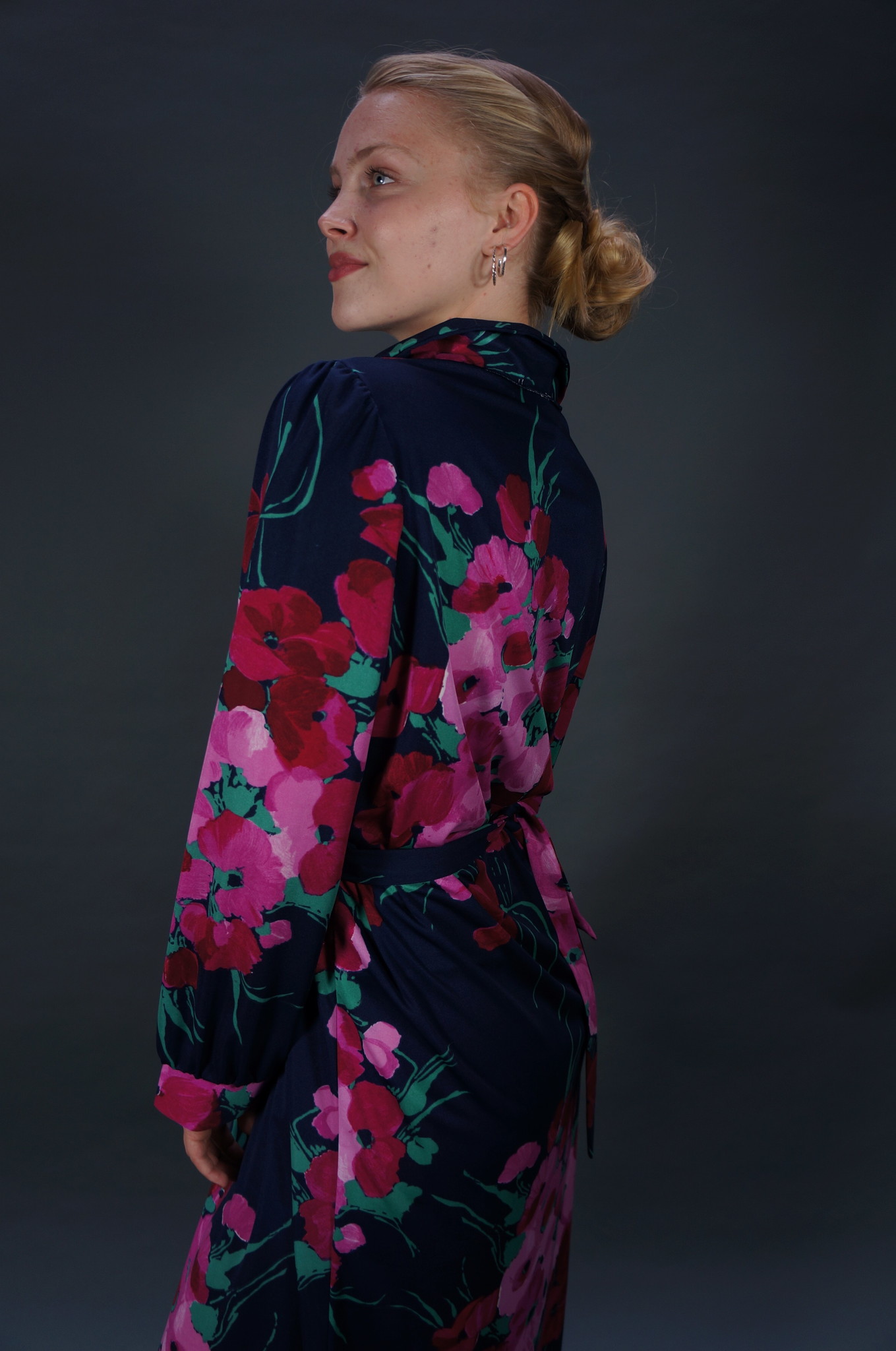70er Button-Up Blumen Maxikleid — Blau / Grün