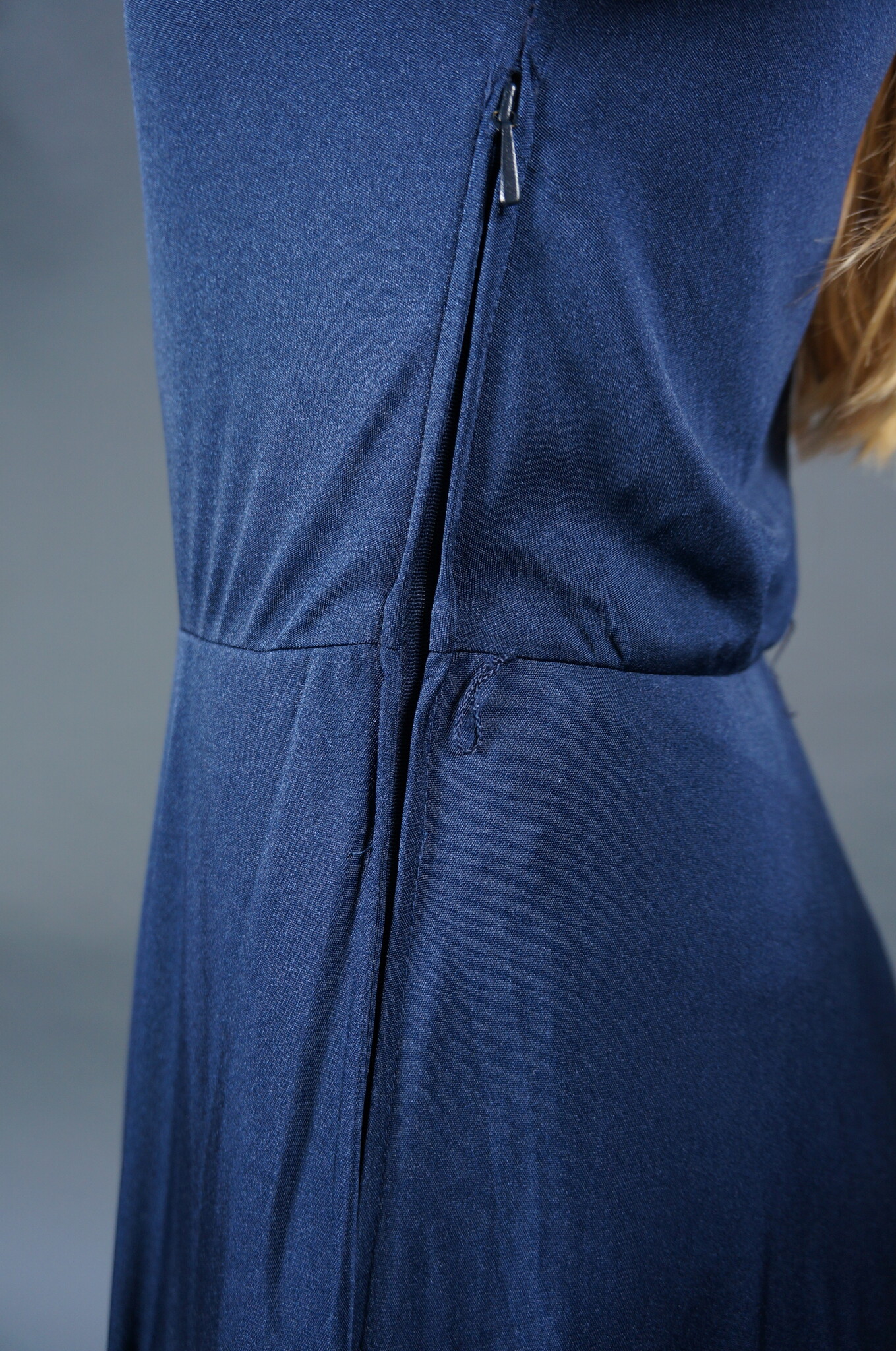 Louis Feraud Maxi Midnight Kleid