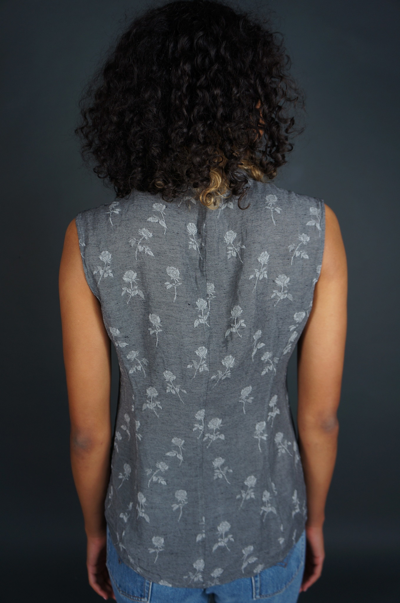 Escada Seidenbluse — Grau / Weiß