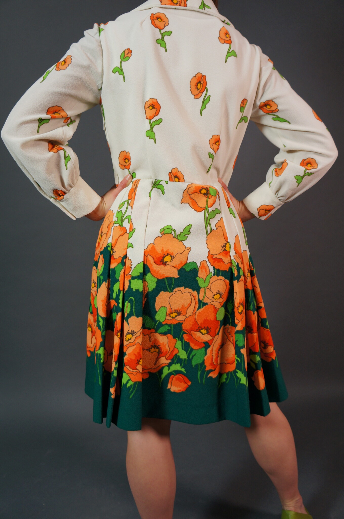 60s Poppy Midi Dress