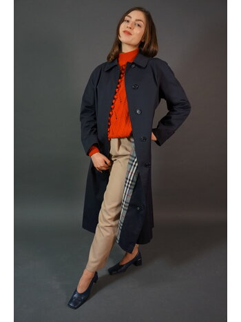 Burberry Trenchcoat Mary