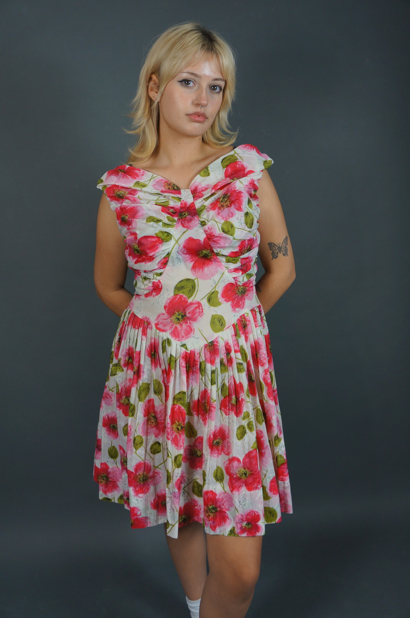 50's Off-Shoulder Flower Dress