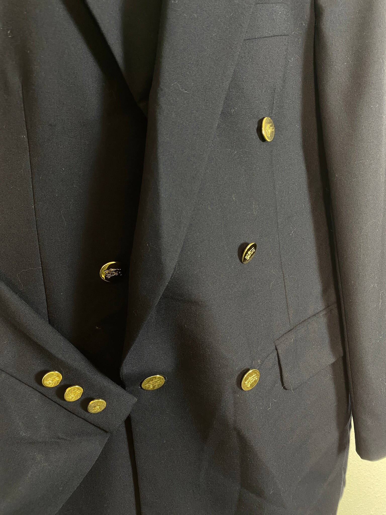 Burberry double-breasted blazer met gouden knopen