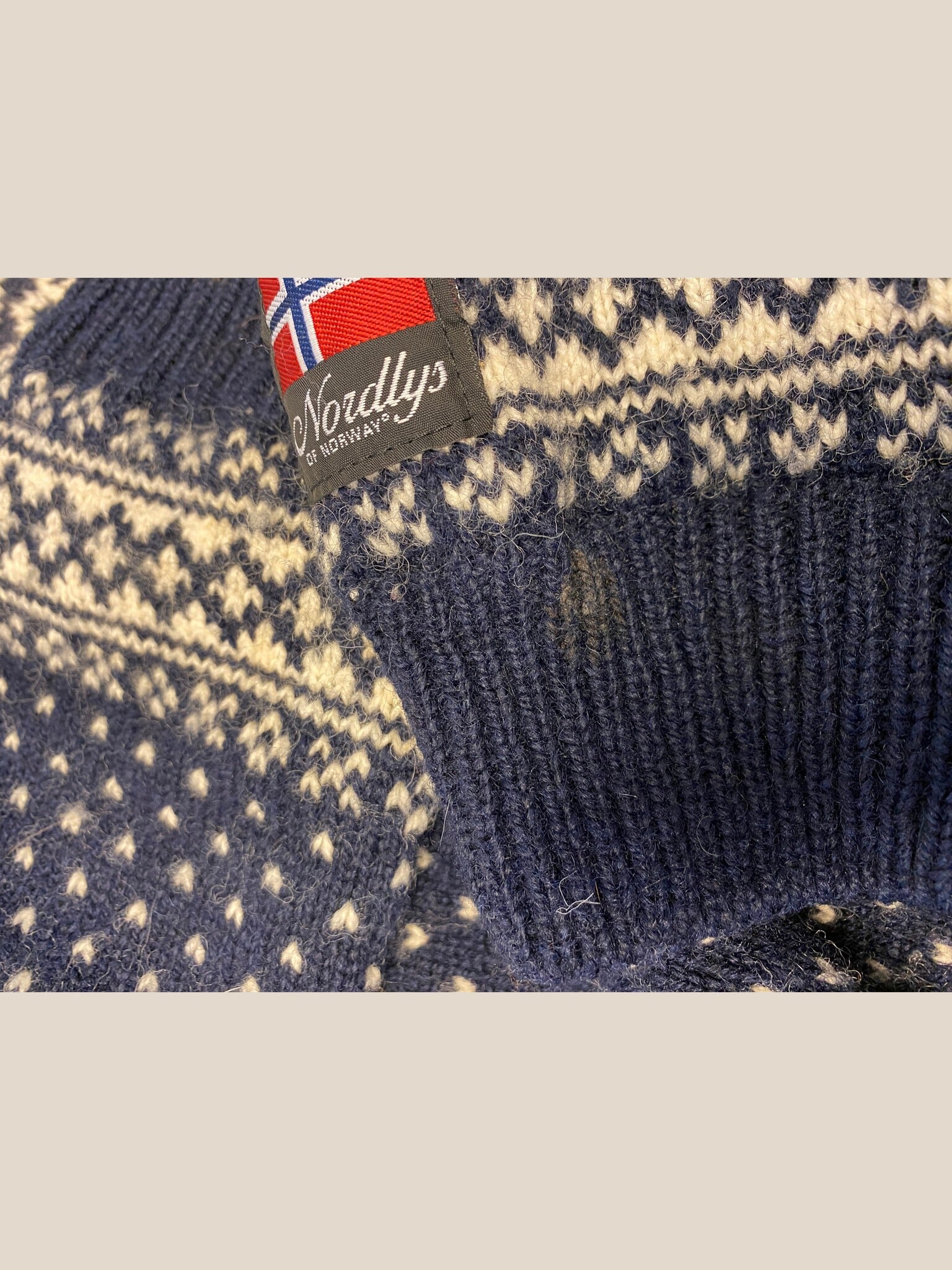 Nordlys of Norway wollen vest Noors patroon marineblauw