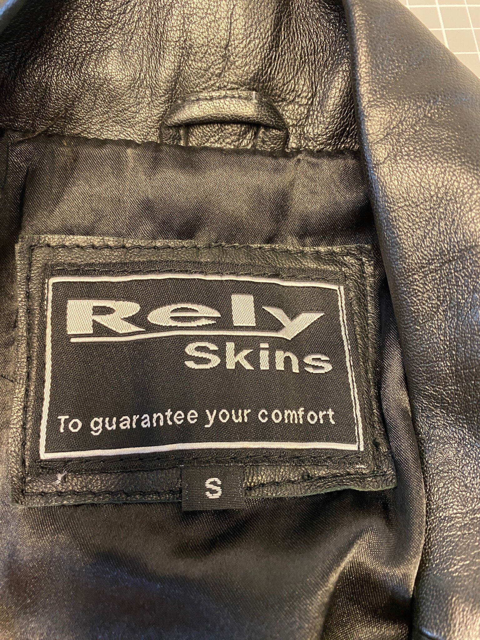 Rely Skins lange leren damesmantel zwart