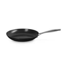 Le Creuset Essential ceramic non-stick koekenpan 28cm