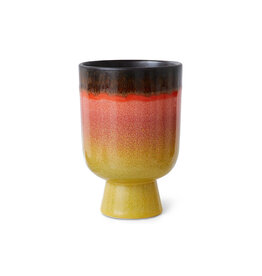 Retro flower pot FIG