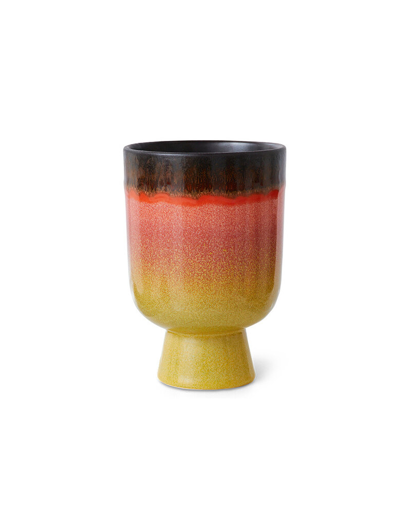 Retro flower pot FIG