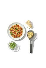 OXO pastalepel groot
