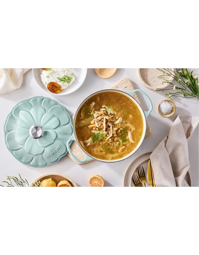 Le Creuset BRAAD/-STOOFPAN 26CM BLOESEM SEA SALT