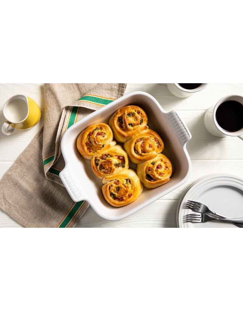 Le Creuset CREUSET OVENSCHAAL VIERKANT 23CM MERINGUE
