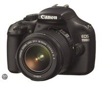 Canon EOS 1100D + 18-55mm II IS