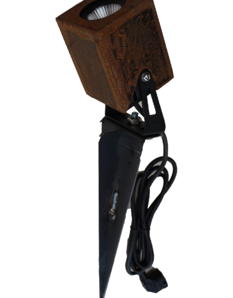 Pathlight Cortenstaal Tuinspot