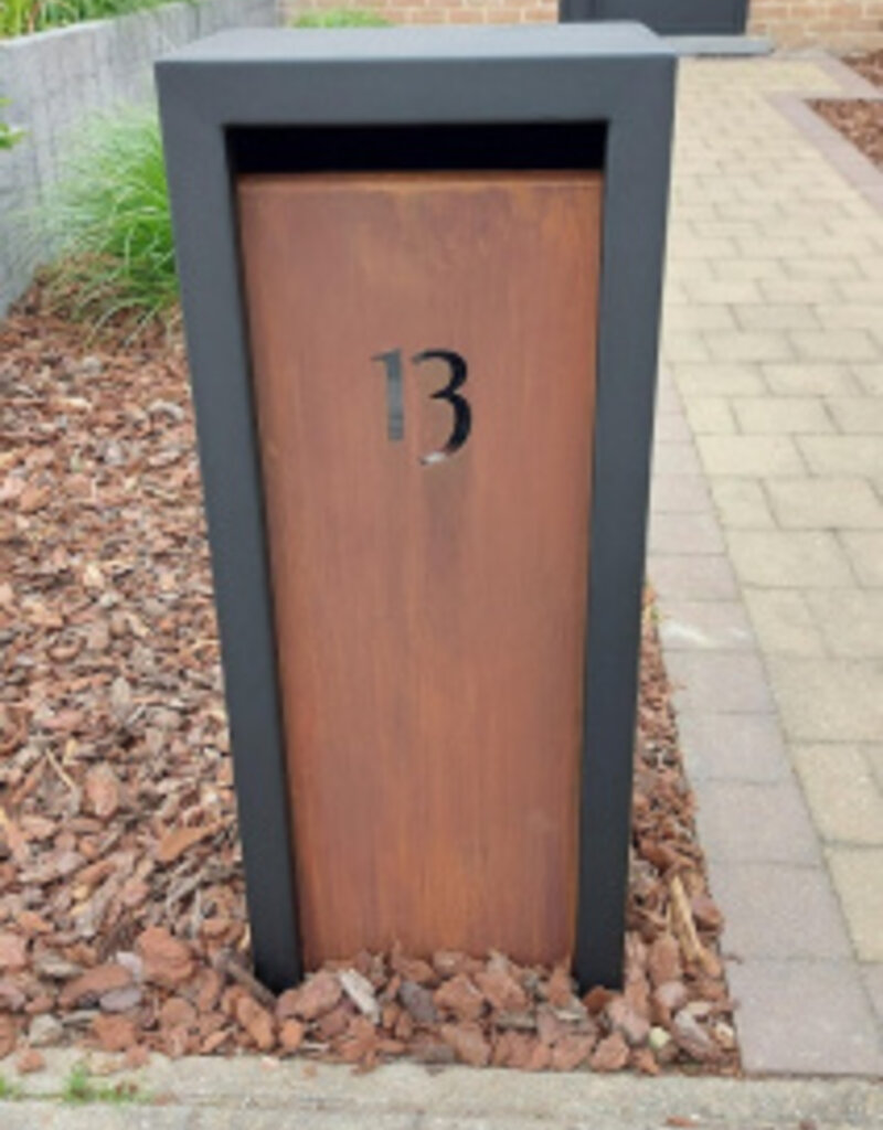 Litru Cortenstaal Brievenbus