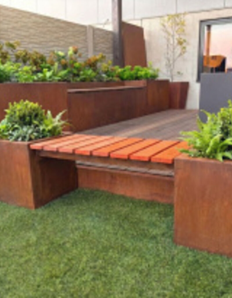 Tussa Bank uit Hardhout 800x400 mm  tussen Jerome Plantenbakken