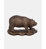 Petz – Bronzefigur eines Bären auf Sockel