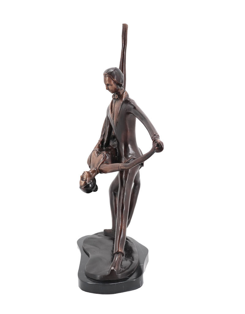 Salsa – Tanzpaar Bronzestatue auf Marmor