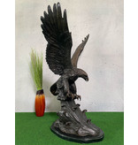 Aquila – Adlerfigur mit Fisch aus Bronze