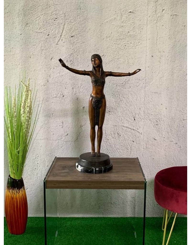 Petite Selena – Bronzefigur Tänzerin