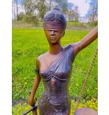 Justitia – Lebensgroße Bronzestatue