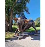 Taurus Magna – Riesiger Stier aus Bronze