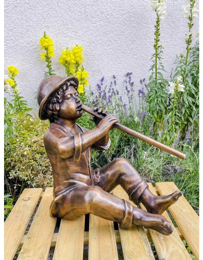 Max – Flötenspieler Bronzefigur Wasserspeier