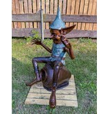 Lutin – Kobold Bronzefigur auf Vase