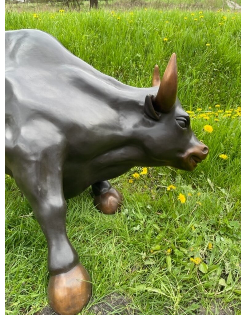 Charging Bull – Stier große Bronzefigur